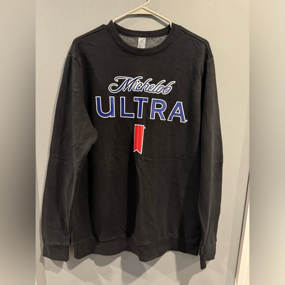 Michelob ultra Crew Neck Hoodie. Size L